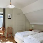 Authentic Farmhouse In Zeeland Flanders